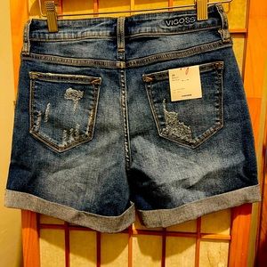 Vigoss Mid Rise Short Size 2/26